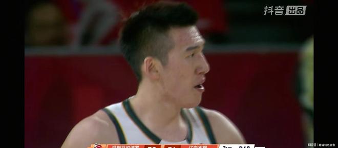 又臭的布朗、贺希宁两队在比谁更菜开元棋牌辽宁男篮三分惜败深圳又香